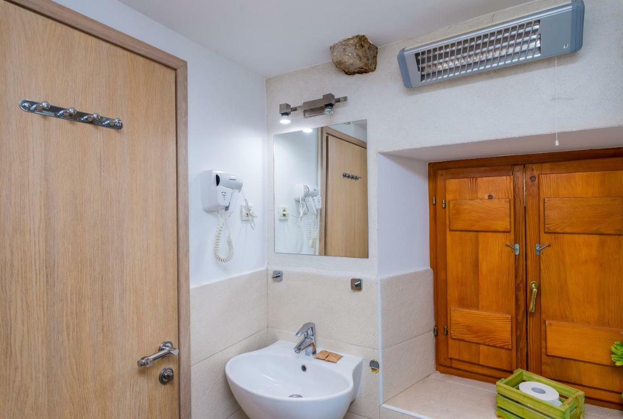Historical Old Town Apartment